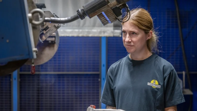 programmering av robotsvets i fabrik 1